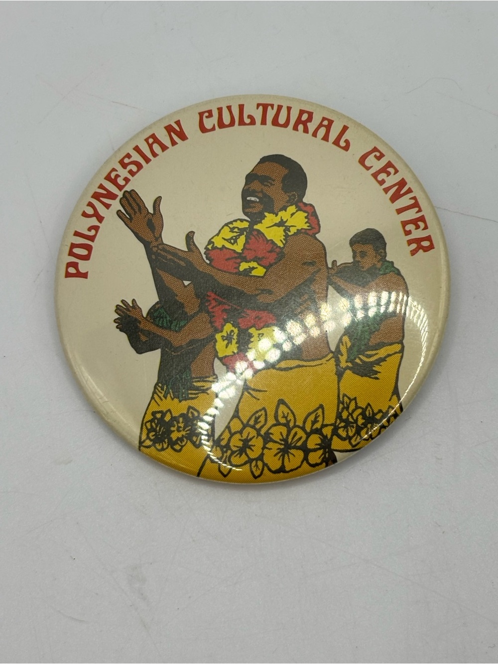 Vintage Polynesian Cultural Center Laie Hawaii Travel Souvenir Pin Button